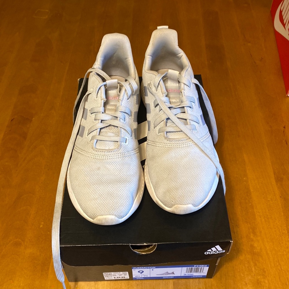 Women’s Adidas puremotion shoes